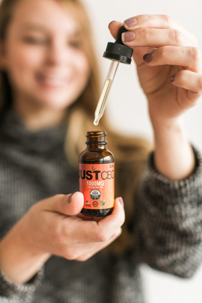 How To Completely Relax This Summer 3 Tricks, Like A Full Spectrum CBD Tincture, To Handle Stress