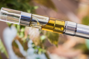 Learn to Vape CBD Oil in An Efficient Way